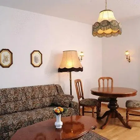 Appartementhaus Alpina Aparthotel Bad Hofgastein